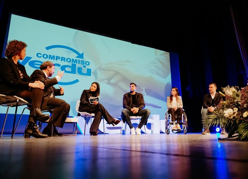 Compromiso Verdu Felipe reyes